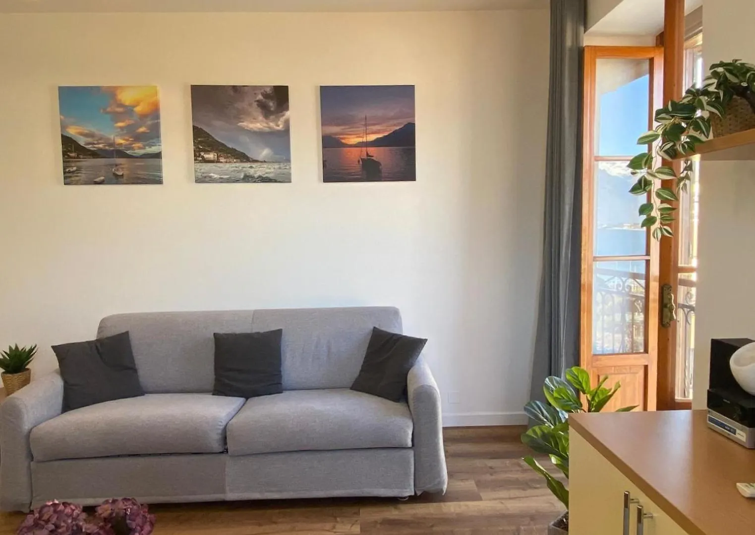 Lakeside Apartment Gravedona